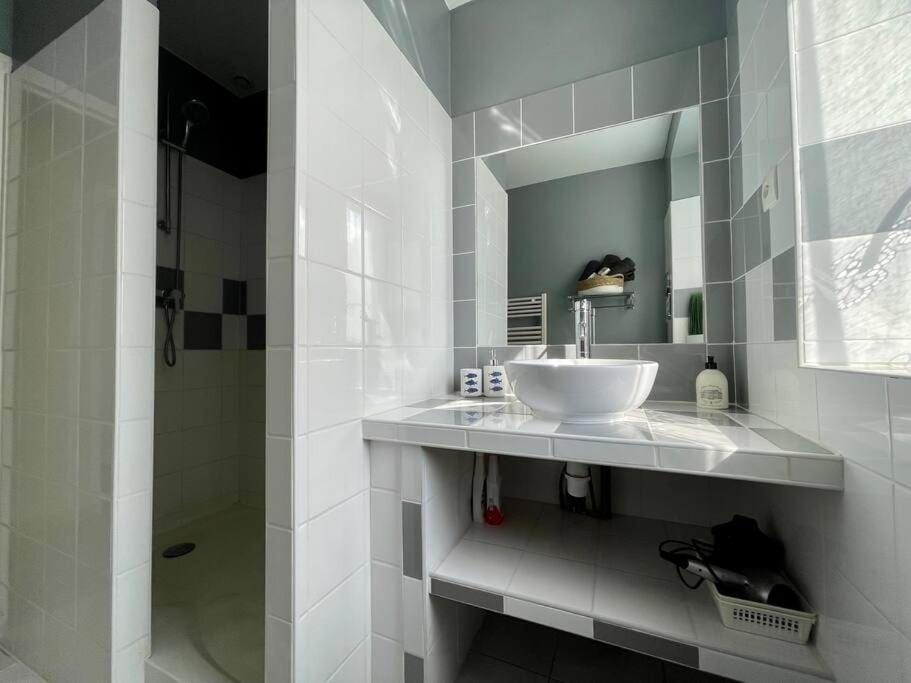 Logis Saint-Martin By Melrose Apartment Екстериор снимка